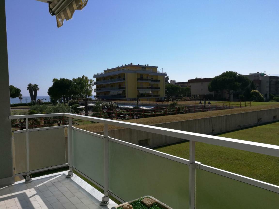 Mare 3 Apartman Ventimiglia Kültér fotó